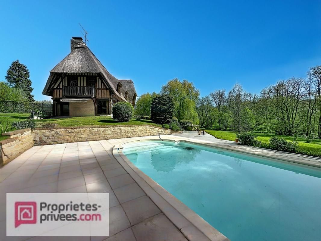 SAINT-MARTIN-AUX-CHARTRAINS À 6 minutes de Deauville  Élégante chaumière normande au Coeur d'un domaine naturel de 3 hectares 1