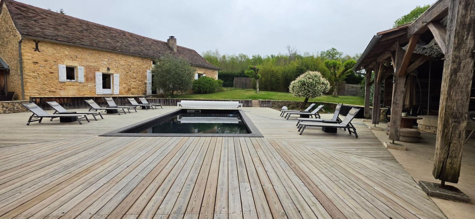 BOURGNAC Domaine de charme au coeur du Périgord , Propriété d'exception avec activité touristique 2