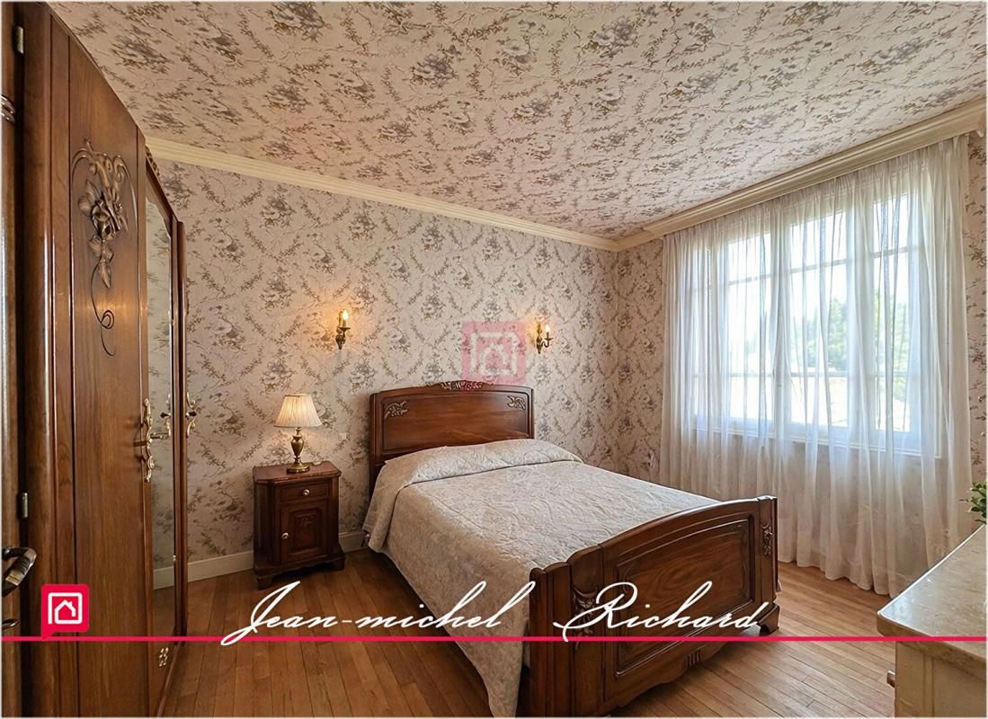 CHATILLON-SUR-CHER Maison Chatillon Sur Cher 7 pièce(s) 132.40 m2 4