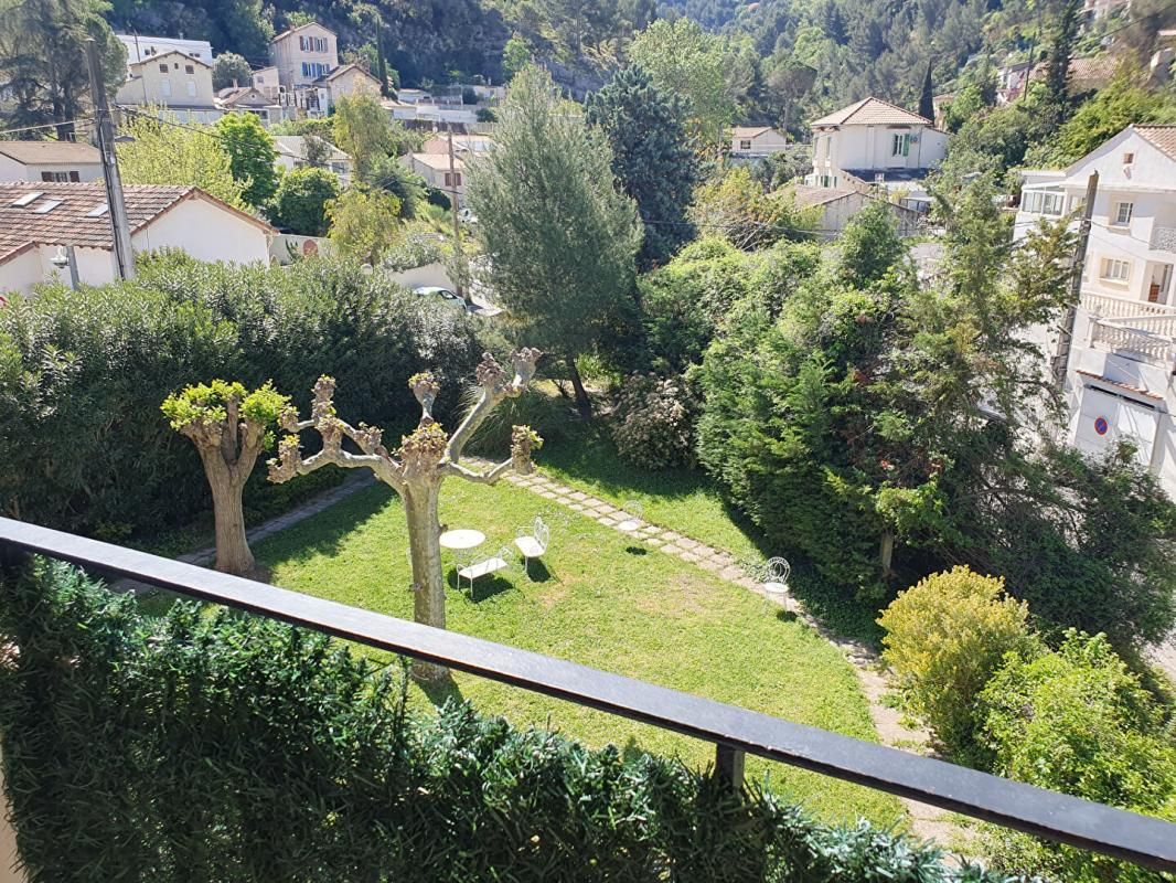 MARSEILLE (13011) APPARTEMENT T4