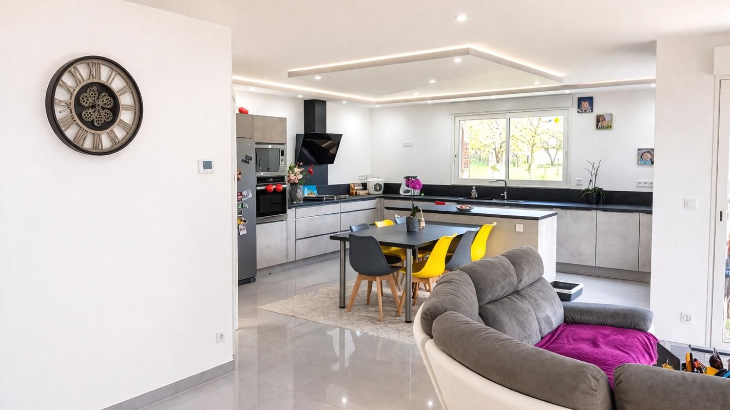 ECLARON-BRAUCOURT-SAINTE-LIVIERE Belle Demeure Contemporaine ou Maison de Caractère en Pierre de 181m² entièrement rénovée avec sa vaste Cour, Terrasse et Terrain clos, arboré et Constructible de 1821 m² 3