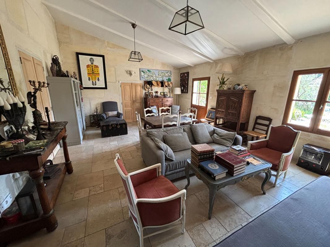 UZES Maison en Pierres du Gard 1