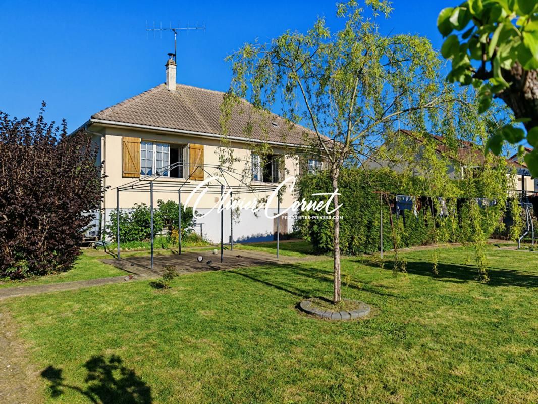 NOGENT-LE-ROTROU Maison individuelle Nogent Le Rotrou 2