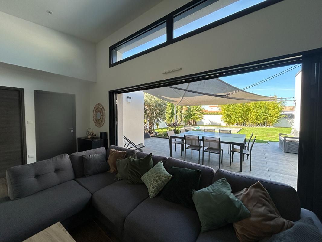 DIVATTE-SUR-LOIRE Maison La Chapelle Basse Mer 7 pièce(s) 190 m2 3