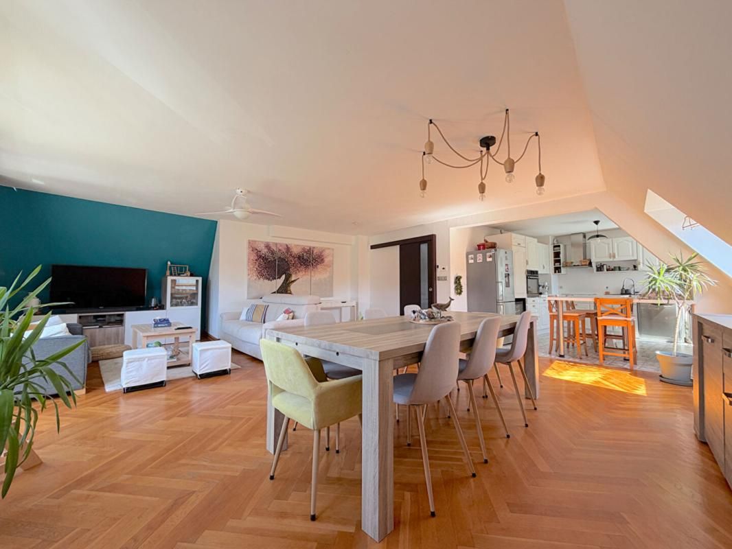 MOLSHEIM Grand appartement duplex 3/4 pièces, avec garage double, centre ville 1