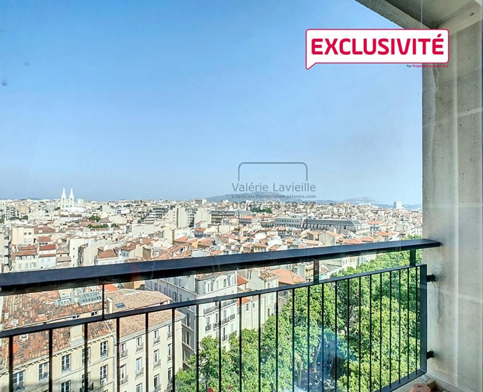 Marseille (13001) - BOURSE - VIEUX PORT - T4/5 - location meublée  - 91 m2 - Vue Panoramique et balcons