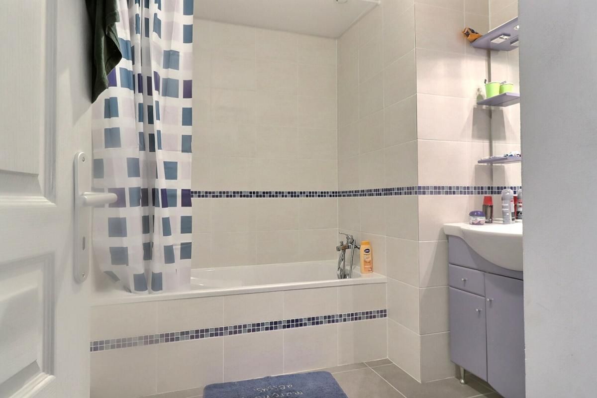 THUEYTS Thueyts, appartement 90m² 4