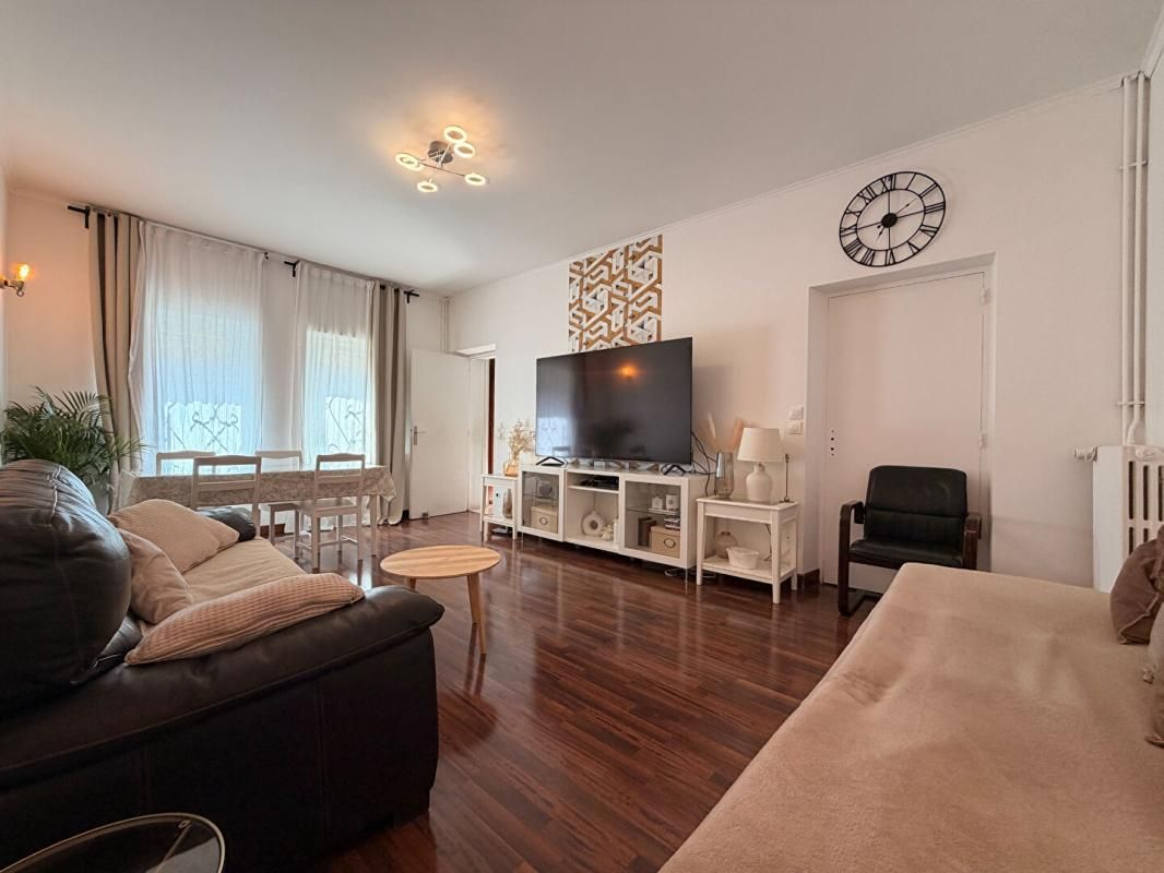 LES MUREAUX Maison Les Mureaux 4 pièce(s) 90 m2 1