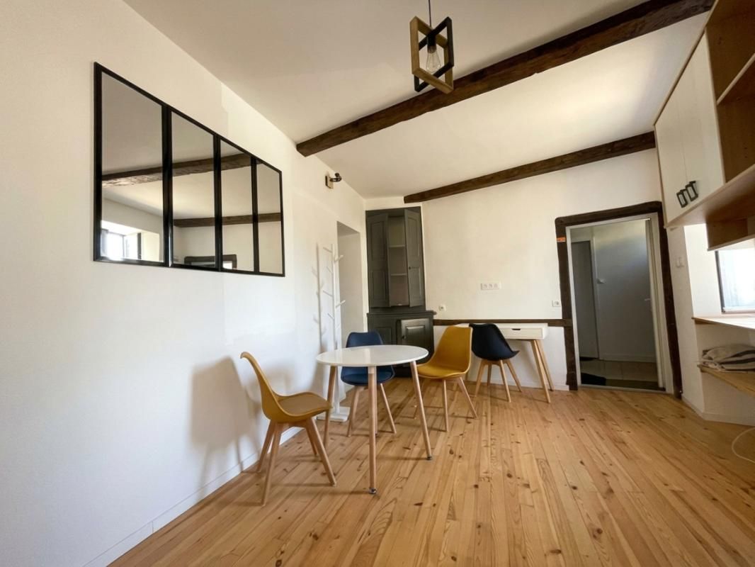 BOEN-SUR-LIGNON Appartement Boen Sur Lignon 1 pièce(s) 31 m2 3