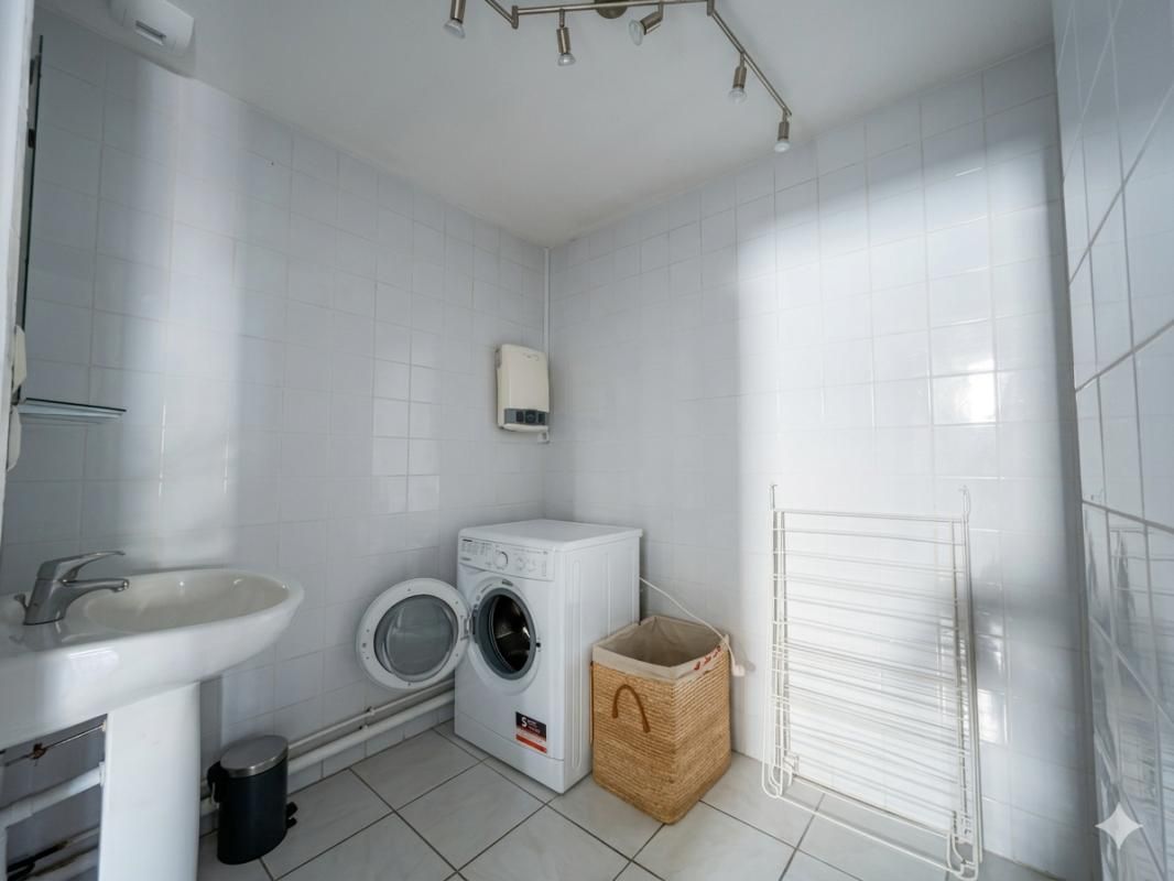 BOEN-SUR-LIGNON Appartement Boen Sur Lignon 1 pièce(s) 31 m2 4