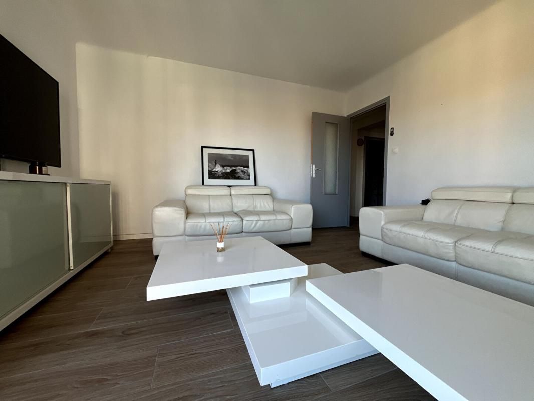 PERPIGNAN Magnifique appartement T5 de 116 m² au 3 ème étage sans ascenseur avec balcon 4