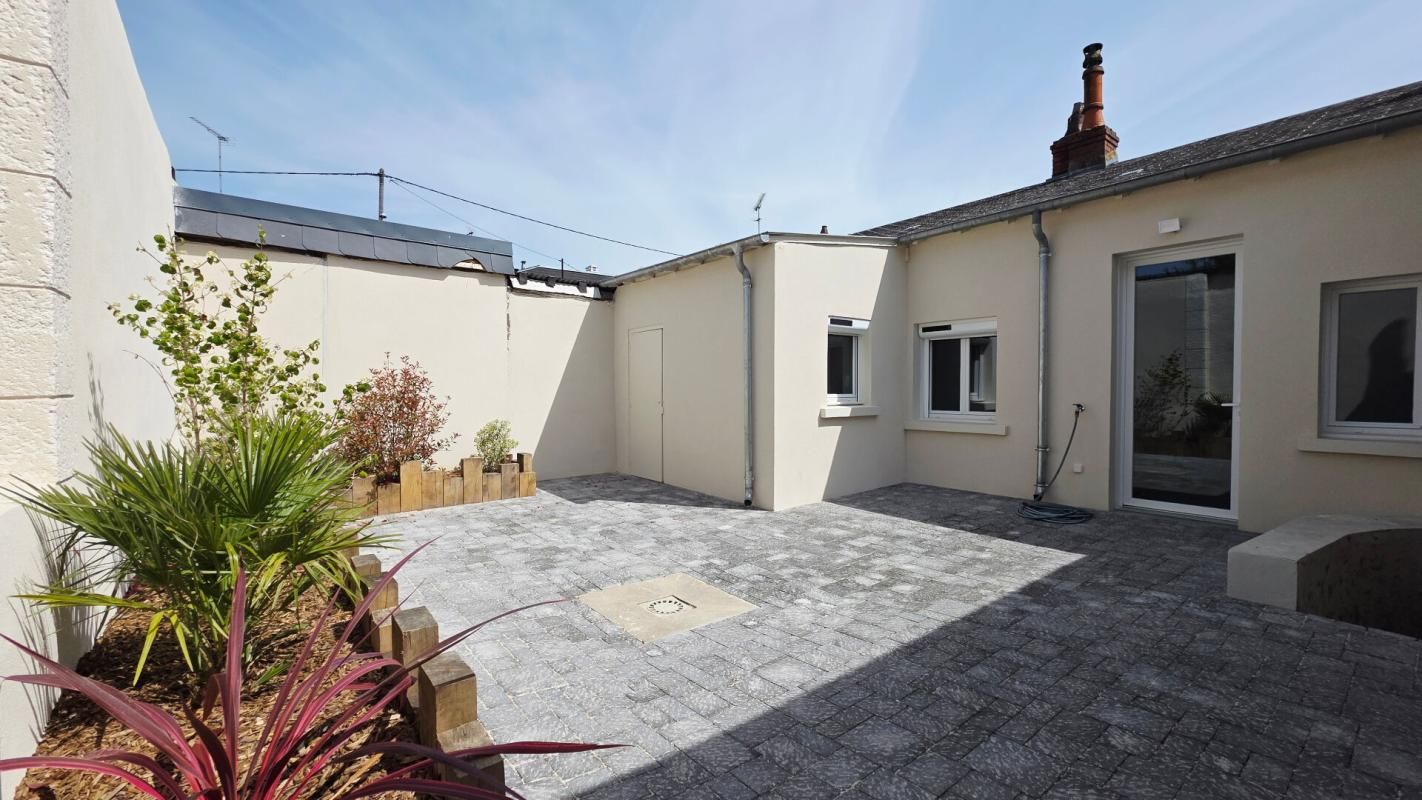 BOURGES MAISON RÉNOVÉE 95M² 4 PIECES 3 CHAMBRES