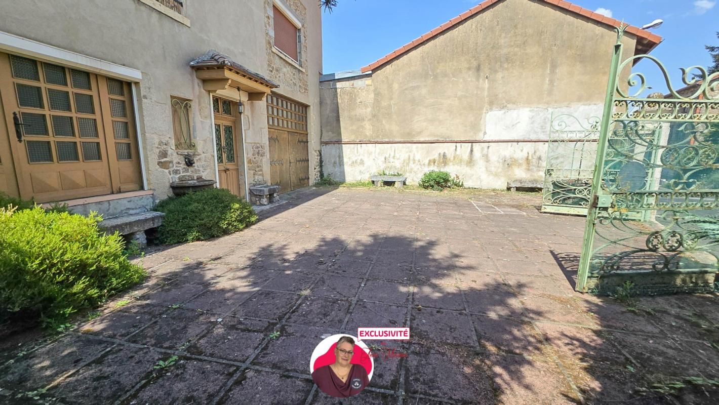 VERNET-LA-VARENNE grande propriété en 2 parties pour un total de 640 m² sur petit jardin 2
