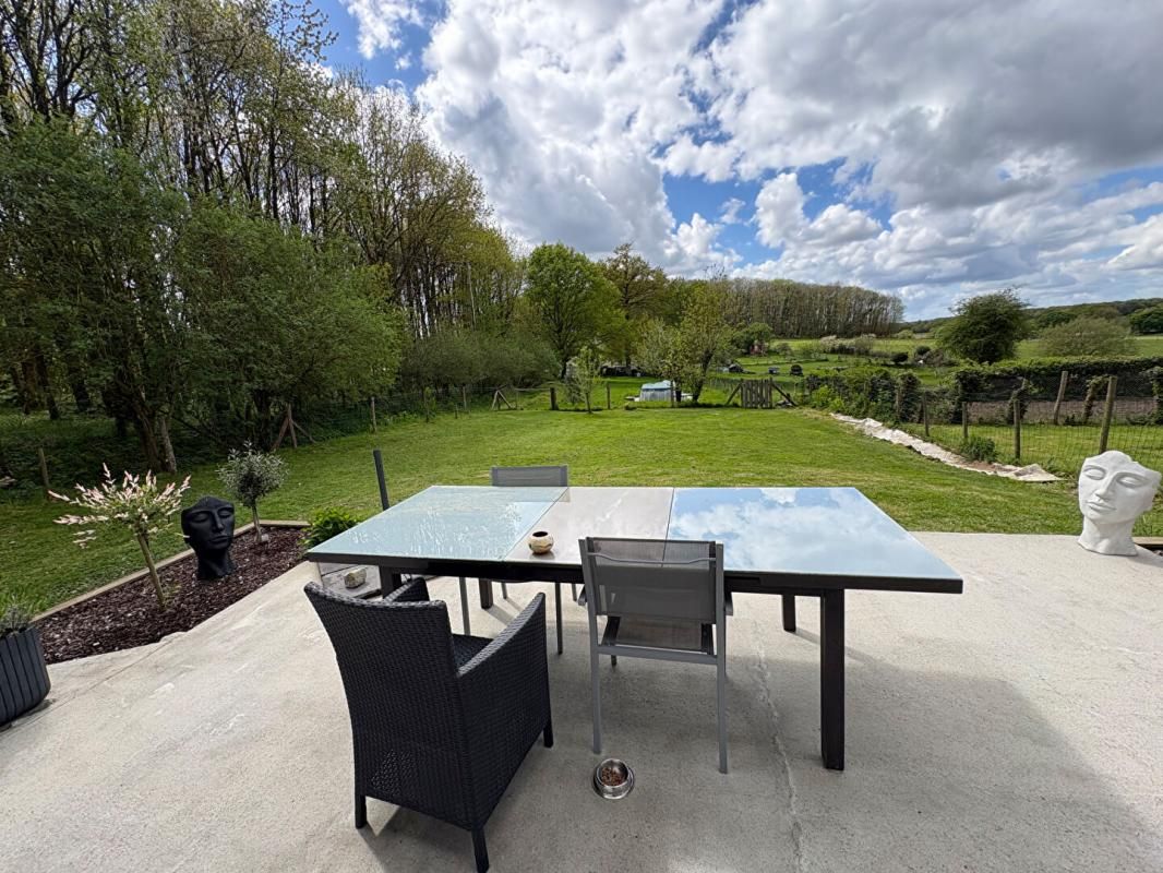 SAINT-PIERRE-DE-PLESGUEN Maison Mesnil Roc H 4 pièce(s) 87 m2 2