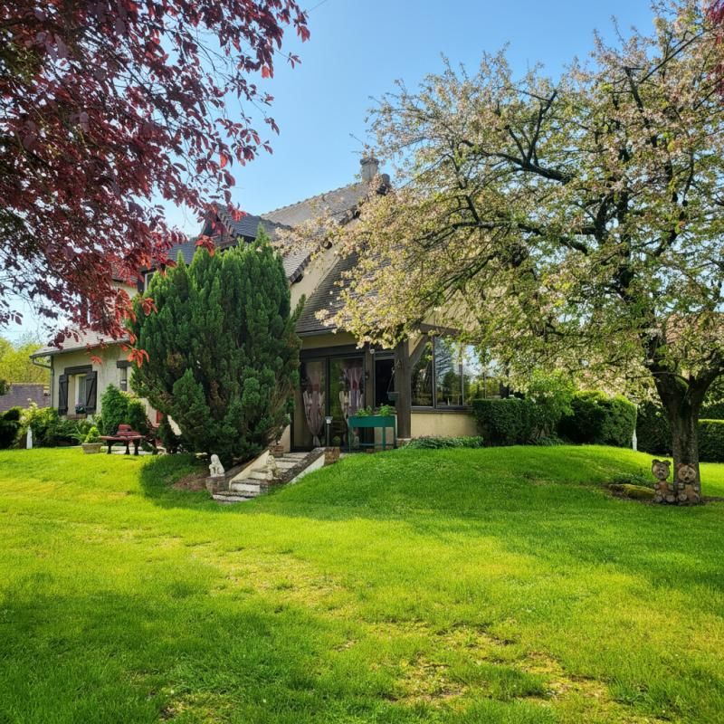 SAINT-GERMAIN-SUR-AVRE Maison St Germain Sur Avre 7 pièce(s) 145.90 m2 dépendances,  terrain de 1565m². Prix HAI : 291 200 2