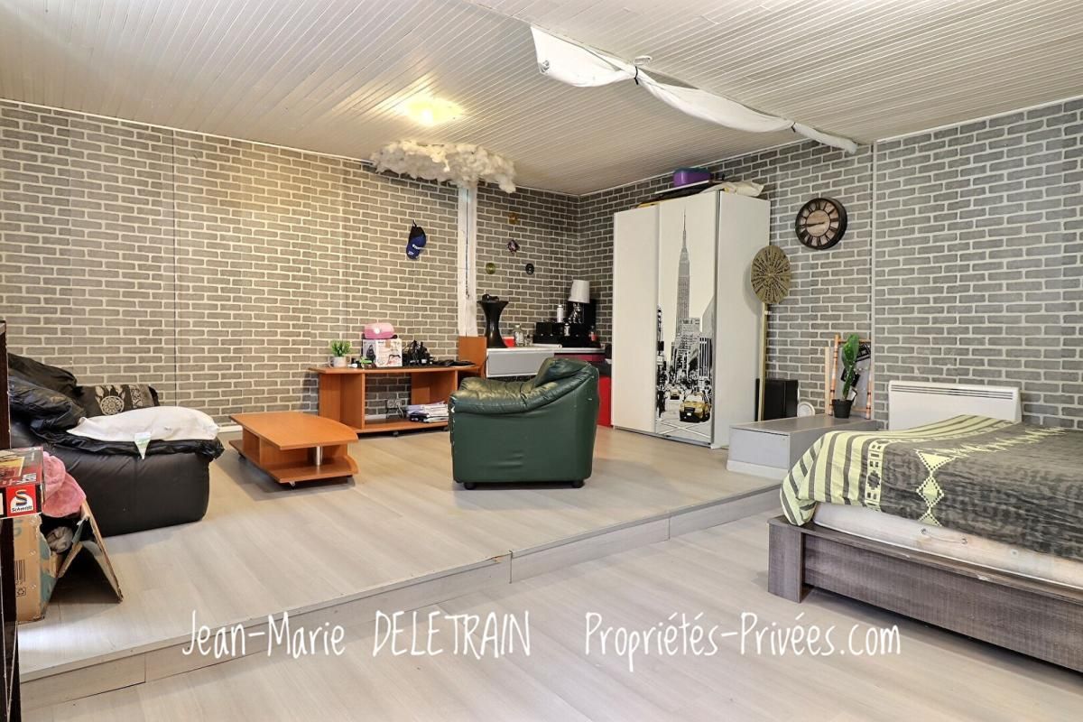 SAINT-ANTOINE-DE-BREUILH Périgourdine de 258 m² + dépendances 100 m² - Gare TER, commerces 5 min, Bordeaux 1h 4