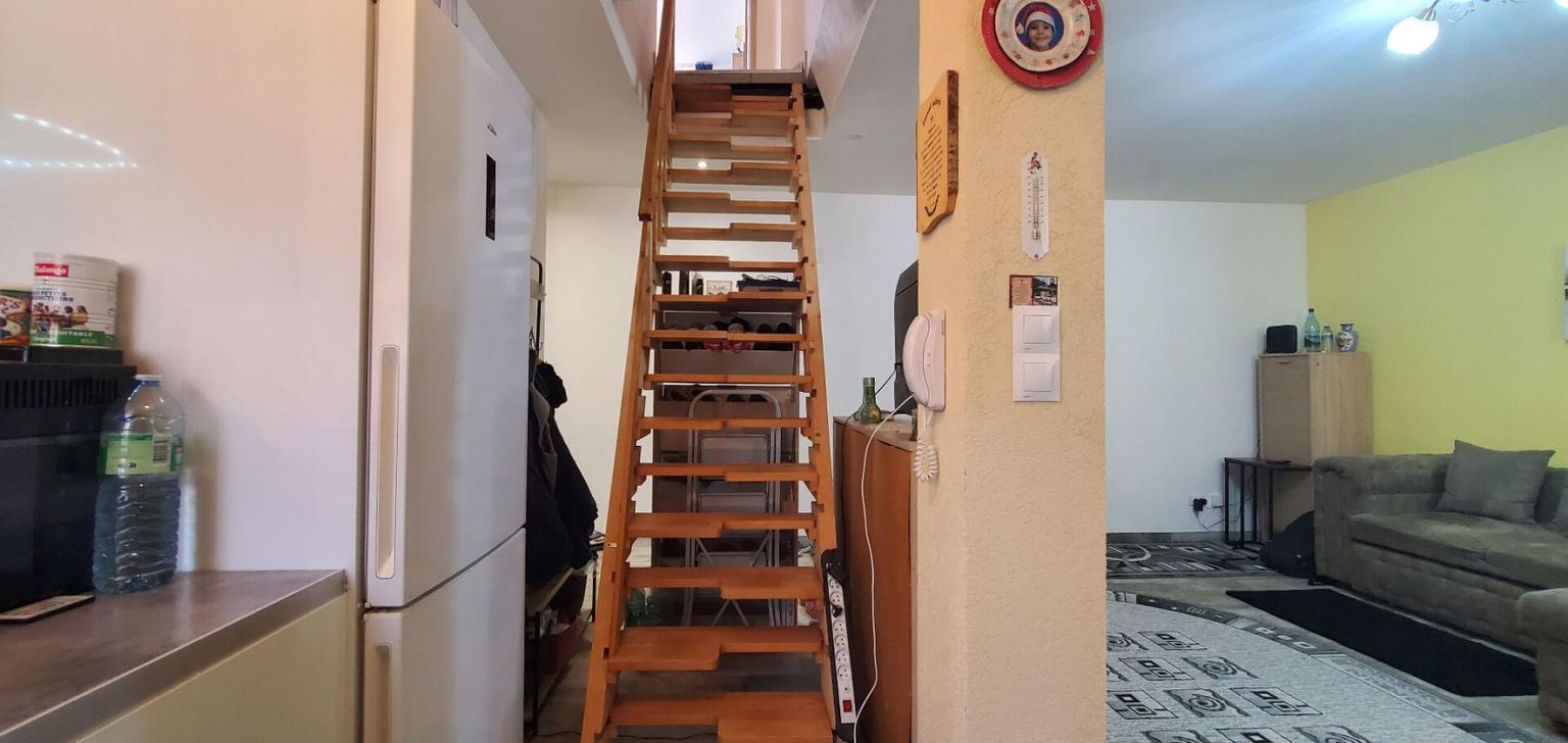 BESSEGES Lots de deux appartements + cave au sein d'une copropriété 2