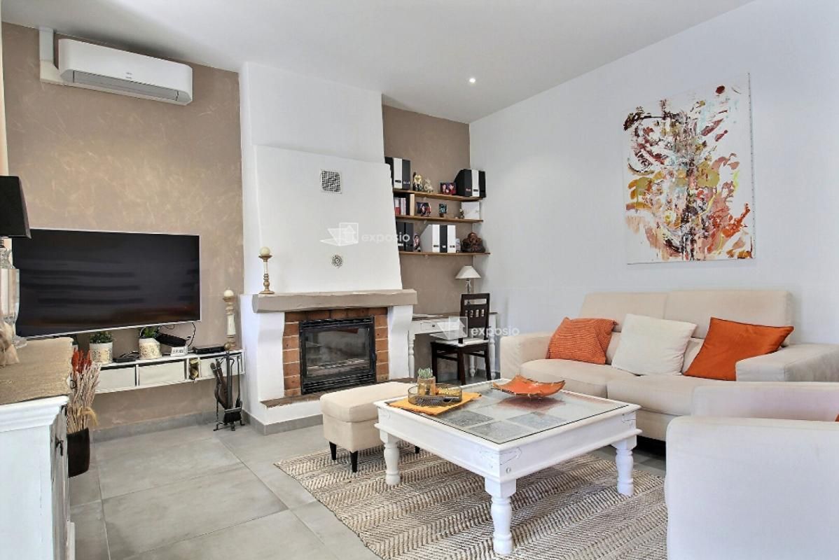 LE CASTELLET Bas de villa 2 pièces - 69 m2 Plan du Castellet - 335 000 3