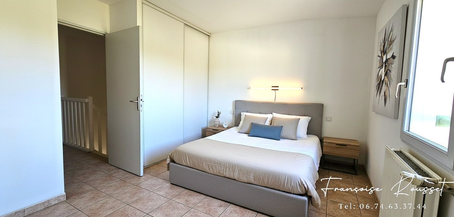 UZES Maison Uzes T4,  84 m2 avec jardinet et garage 4