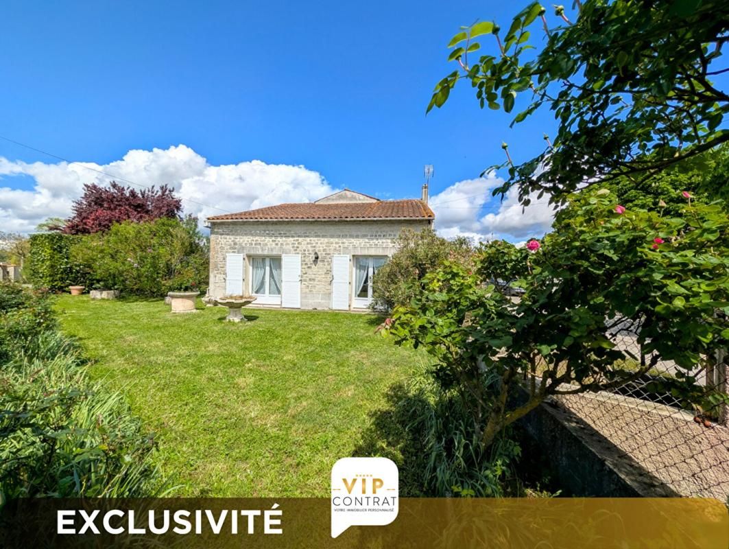 GENSAC-LA-PALLUE Maison Gensac La Pallue 5 pièce(s) 171 m2 exclusivité VIP 3