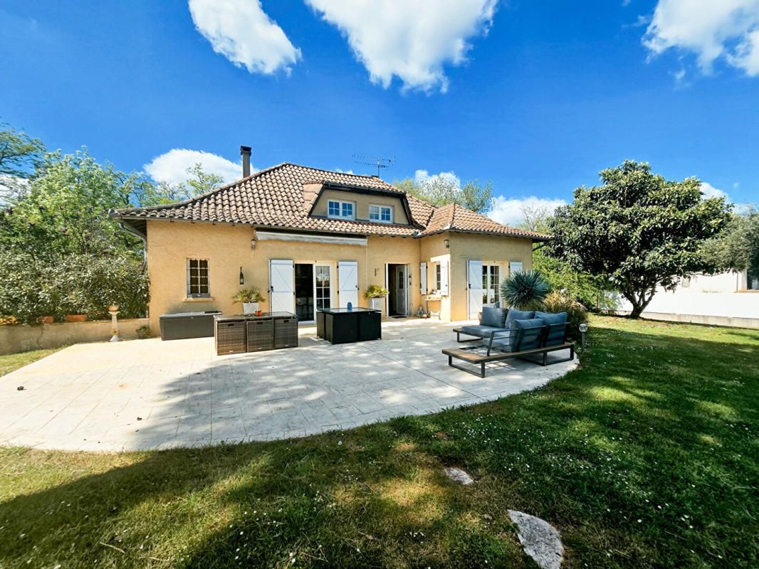 FRONTON Maison T5 - Fronton - Jardin arboré et Piscine 3