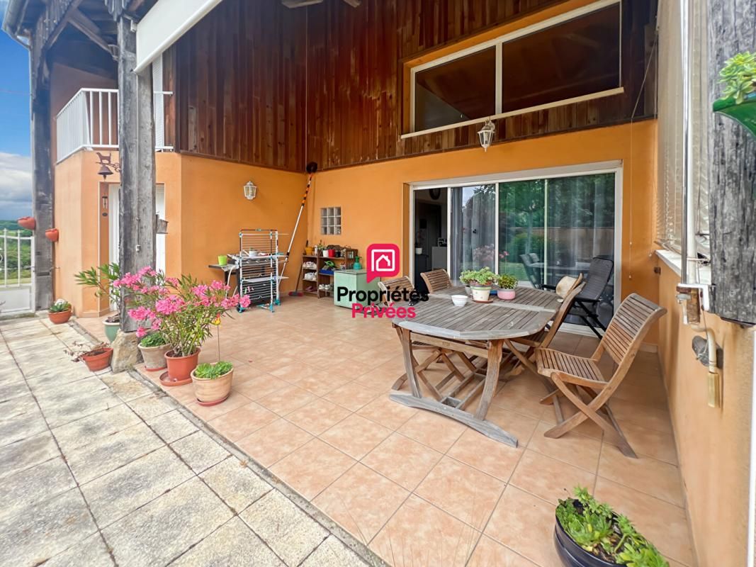 AUROS Maison 3 chambres, 2 salles d'eau, terrasse et jardin 3