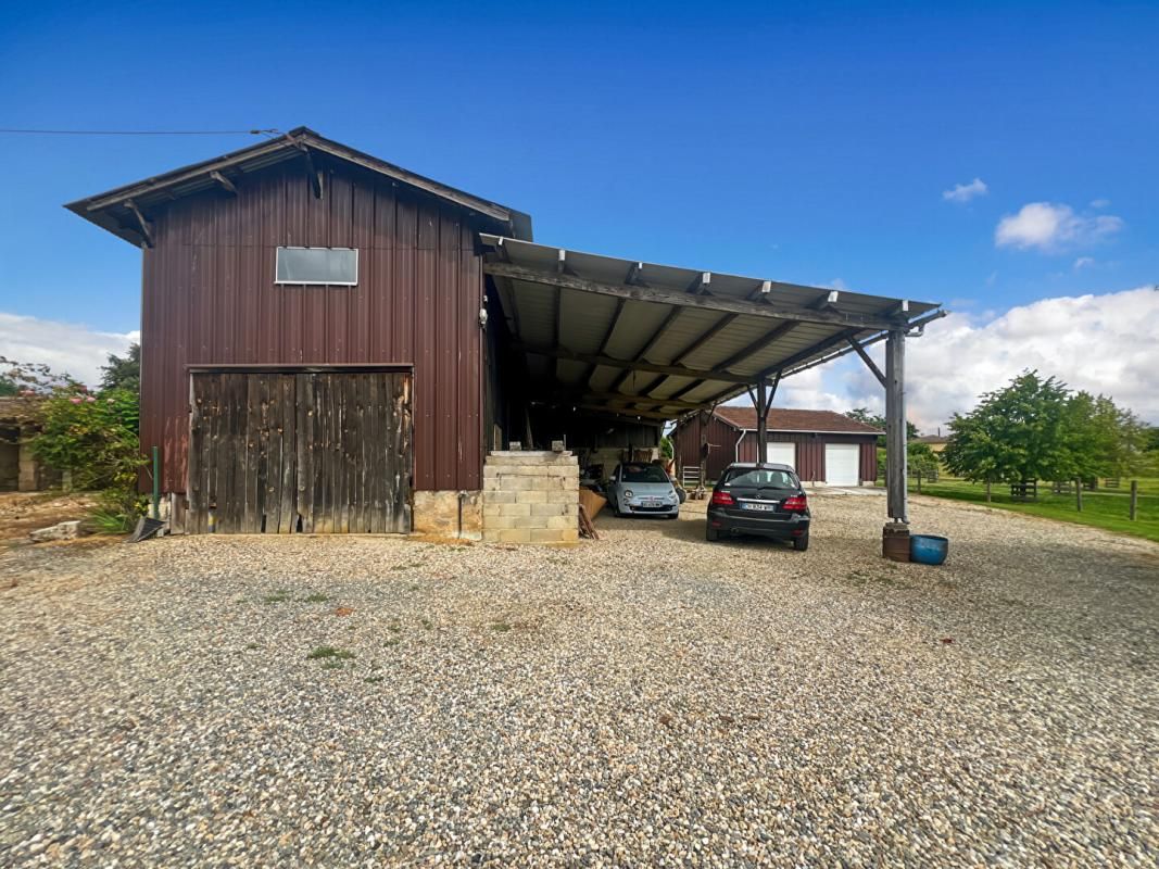SIGALENS GRANGE EN PIERRE - SÉCHOIR RÉHABILITABLE - DOUBLE GARAGE - TERRAIN CONSTRUCTIBLE 2