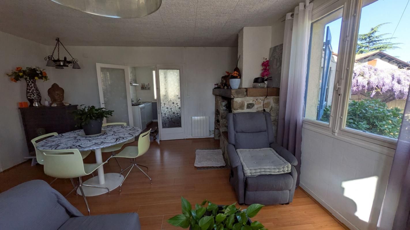 CADAUJAC Maison 4 pièces de 80 m2 en viager sur Cadaujac 3