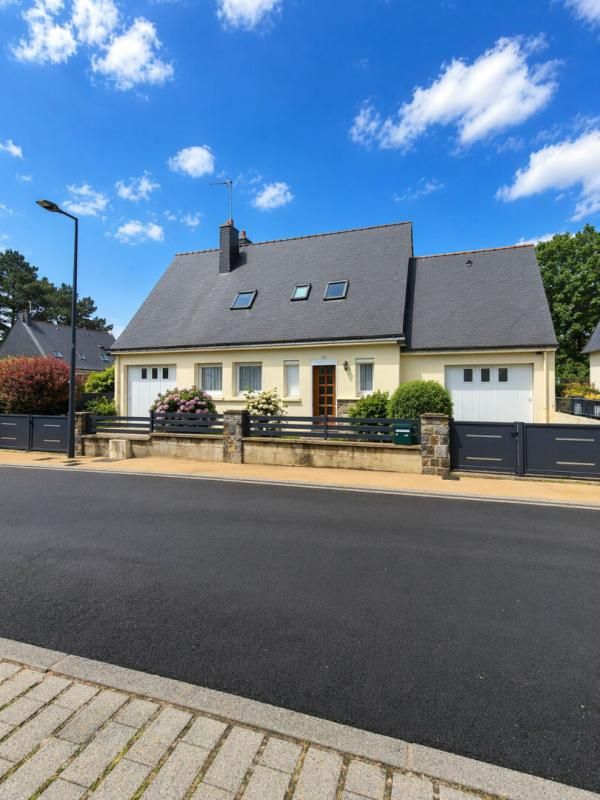 CAUDAN Maison de 104 m² - 5 pièces - terrain 495 m² -  au calme en impasse - 2 garages - proximité du centre-ville (350 m) 2