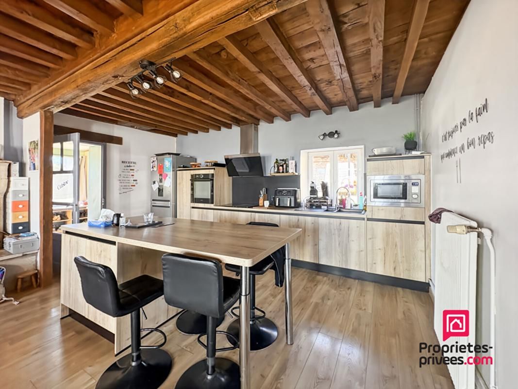 SEMUR-EN-AUXOIS Maison Proche Semur En Auxois 5 chambres 2