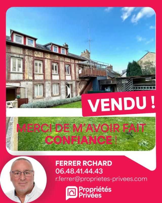 MAISON DE VILLE DE 120 M2 ET STUDIO DE 30 M2