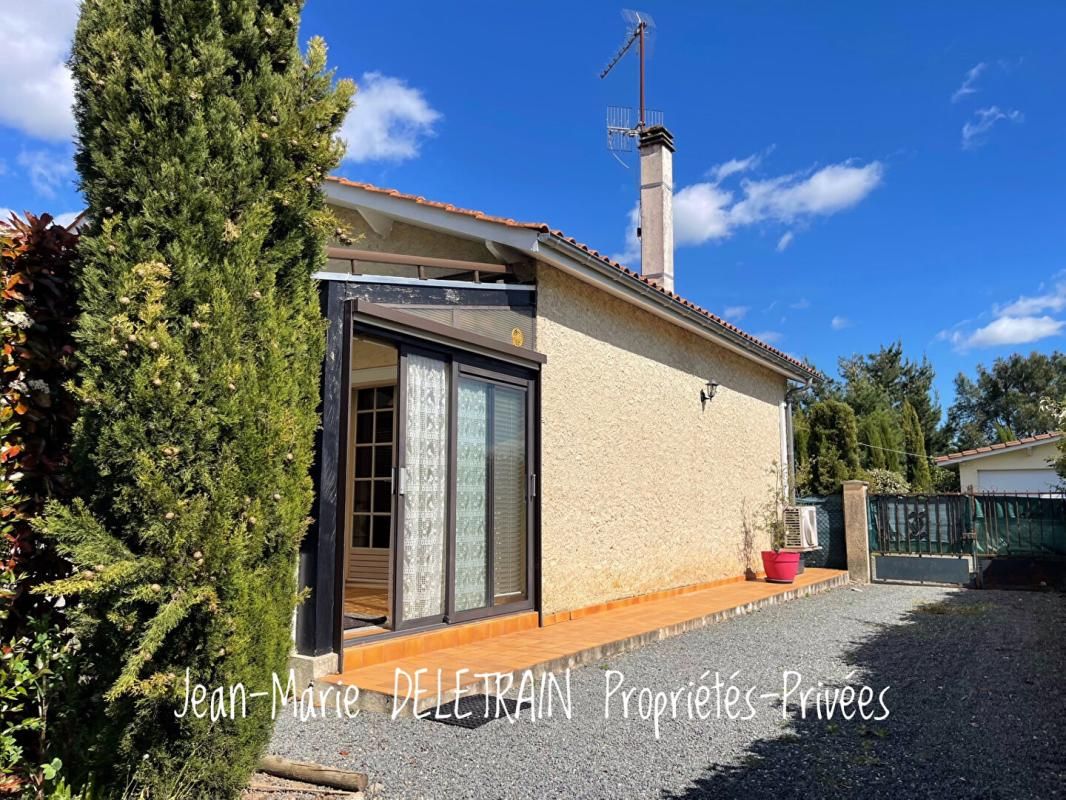 SAINT-AVIT-SAINT-NAZAIRE Plain-pied lumineux avec véranda 23 m² sur jardin clos ? Pays Foyen 2
