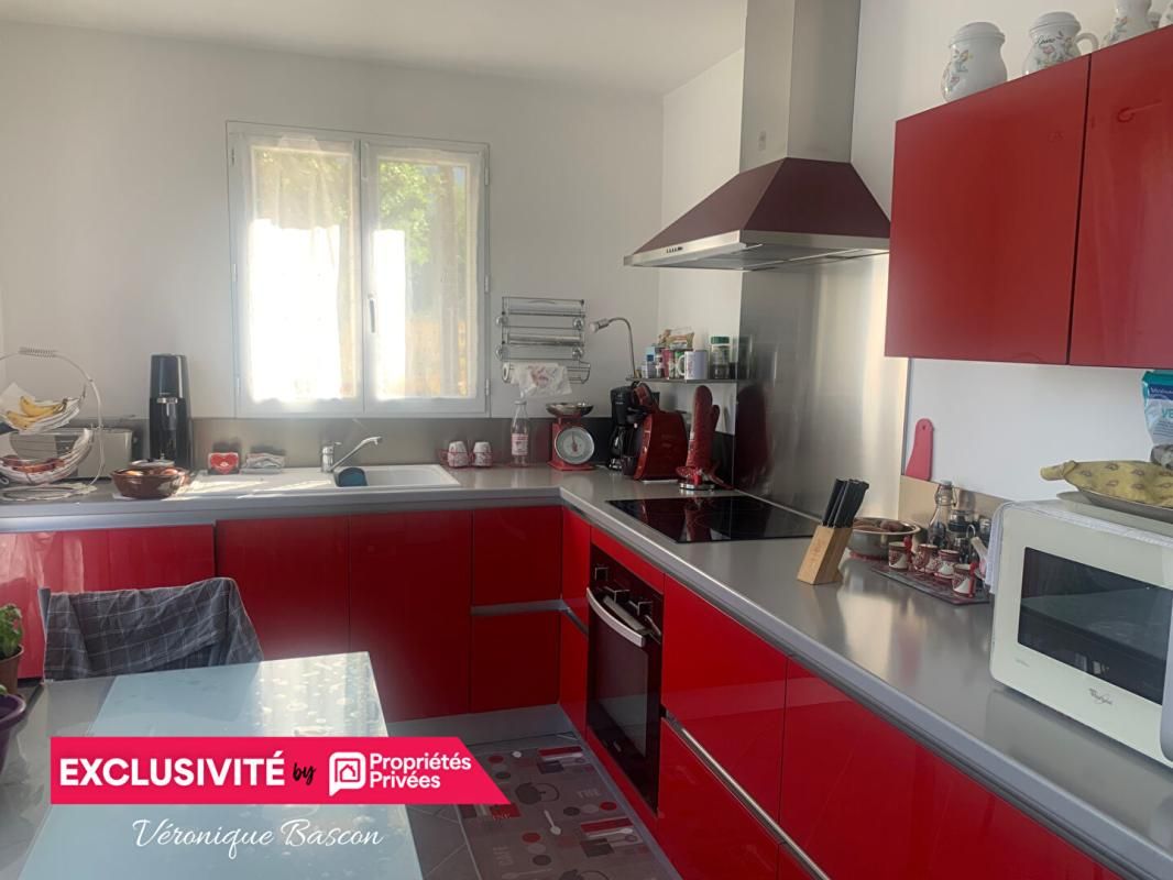 SELONNET Maison 5 pièces 86 m2 sur  terrain de 883m2 2