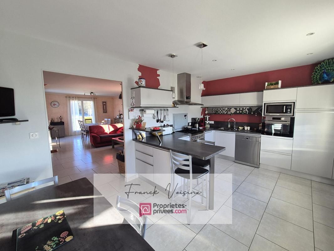 SAINT-PAUL-EN-PAREDS A VENDRE en Exclusivité à Saint Paul en Pareds, maison de 109 m2 avec 4 chambres sur une parcelle de 1778 m2 env 1