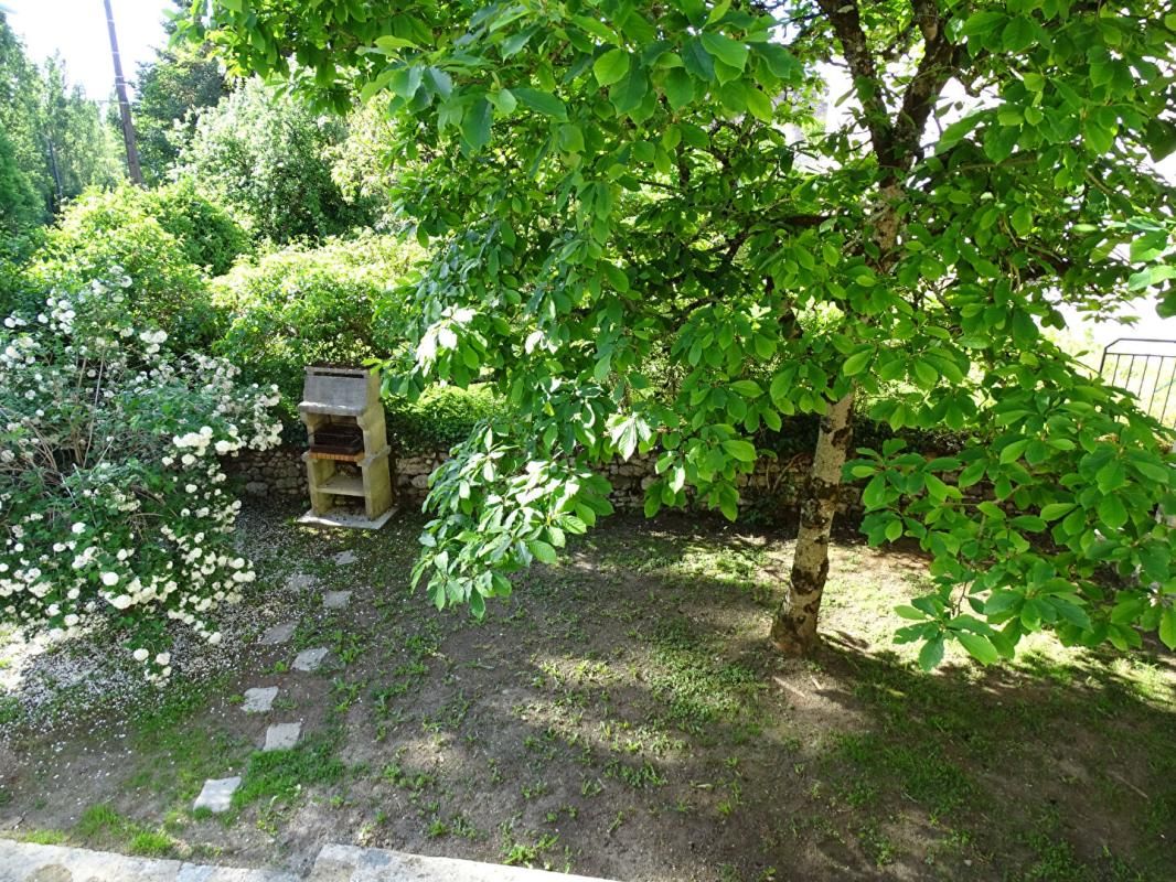 LE LARDIN-SAINT-LAZARE Maison Le Lardin Saint Lazare 4 pièce(s) 92 m2 4