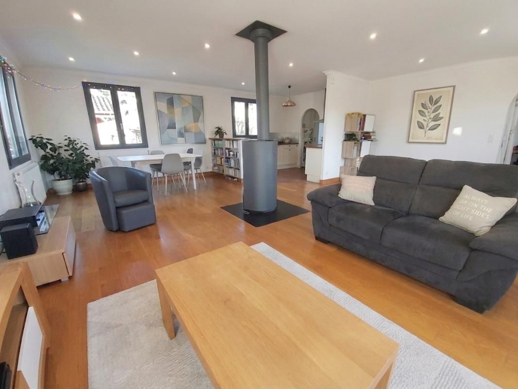 CAHORS 46000 - Cahors Maison 4 chambres avec studio sur 1200 m² avec garage 3