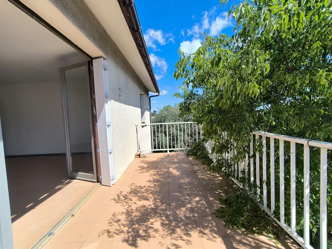 LEZIGNAN-CORBIERES Lézignan Corbières maison  familiale 4 faces /  900 m² 3