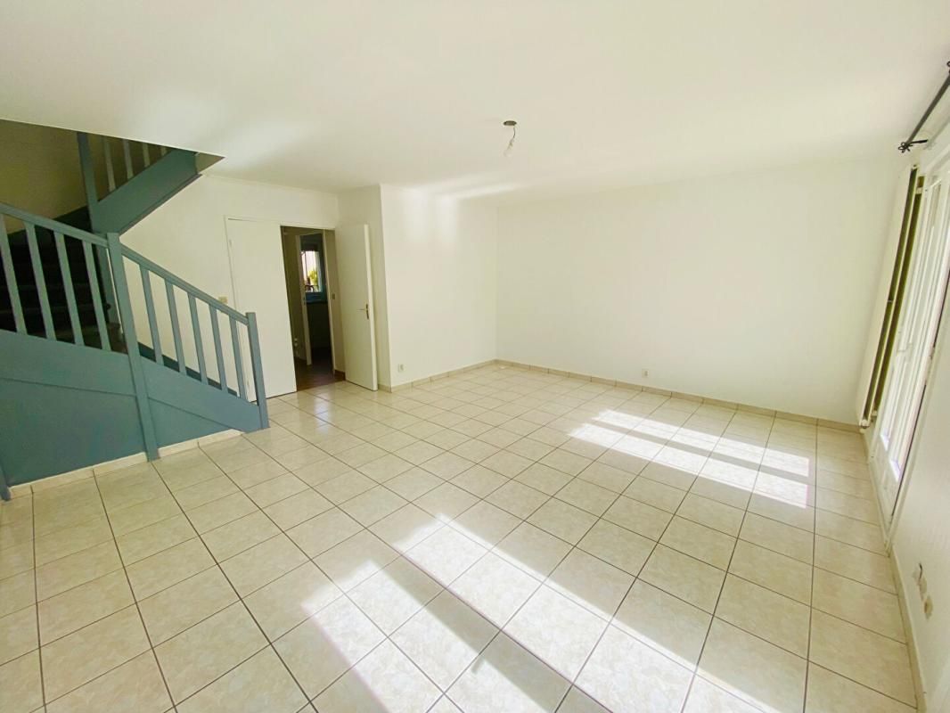 CROISSY-BEAUBOURG Maison Croissy Beaubourg 4 pièce(s) 81 m2 3