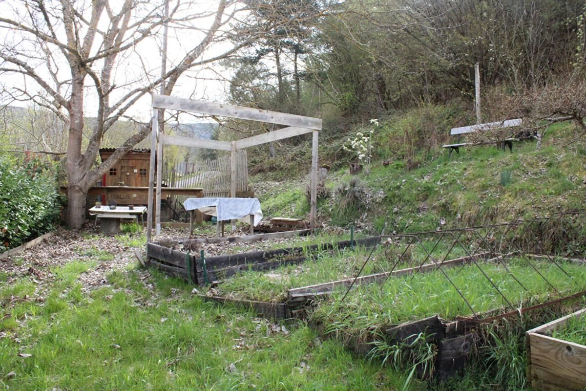 Maison Saint Bonnet Laval 12 pièce(s) 141 m2 jardin