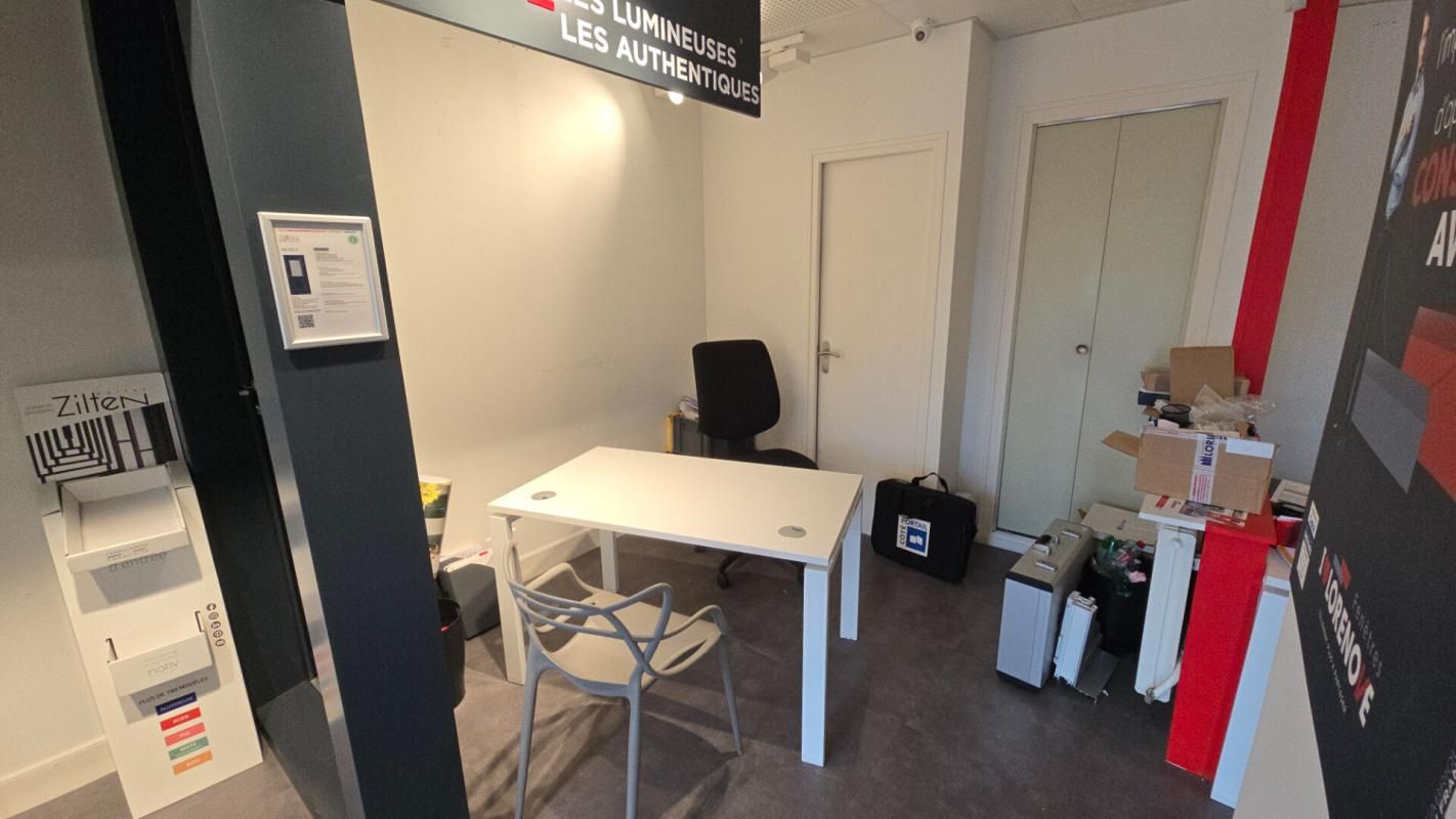 DREUX Local commercial Dreux centre 82 m2 4