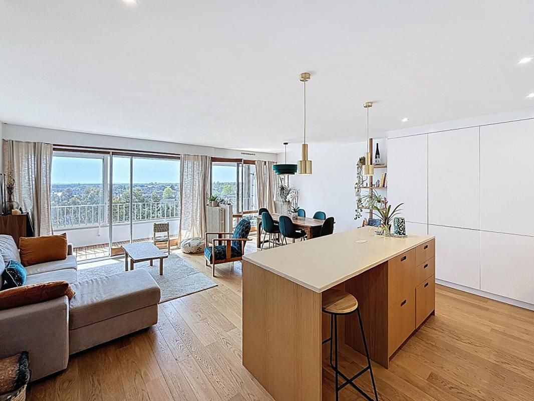 VANNES Appartement T3 dernier étage avec vue dégagée. Rénové par un architecte. Vannes Quartier Albert 1er Trussac 3