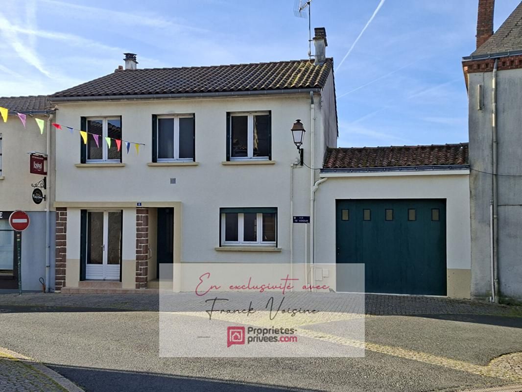 LE BOUPERE A VENDRE en EXCLUSIVITE au Boupère, centre bourg, maison de 109 m2 avec 4 chambres et 1 bureau sur une parcelle de 201 m2 1