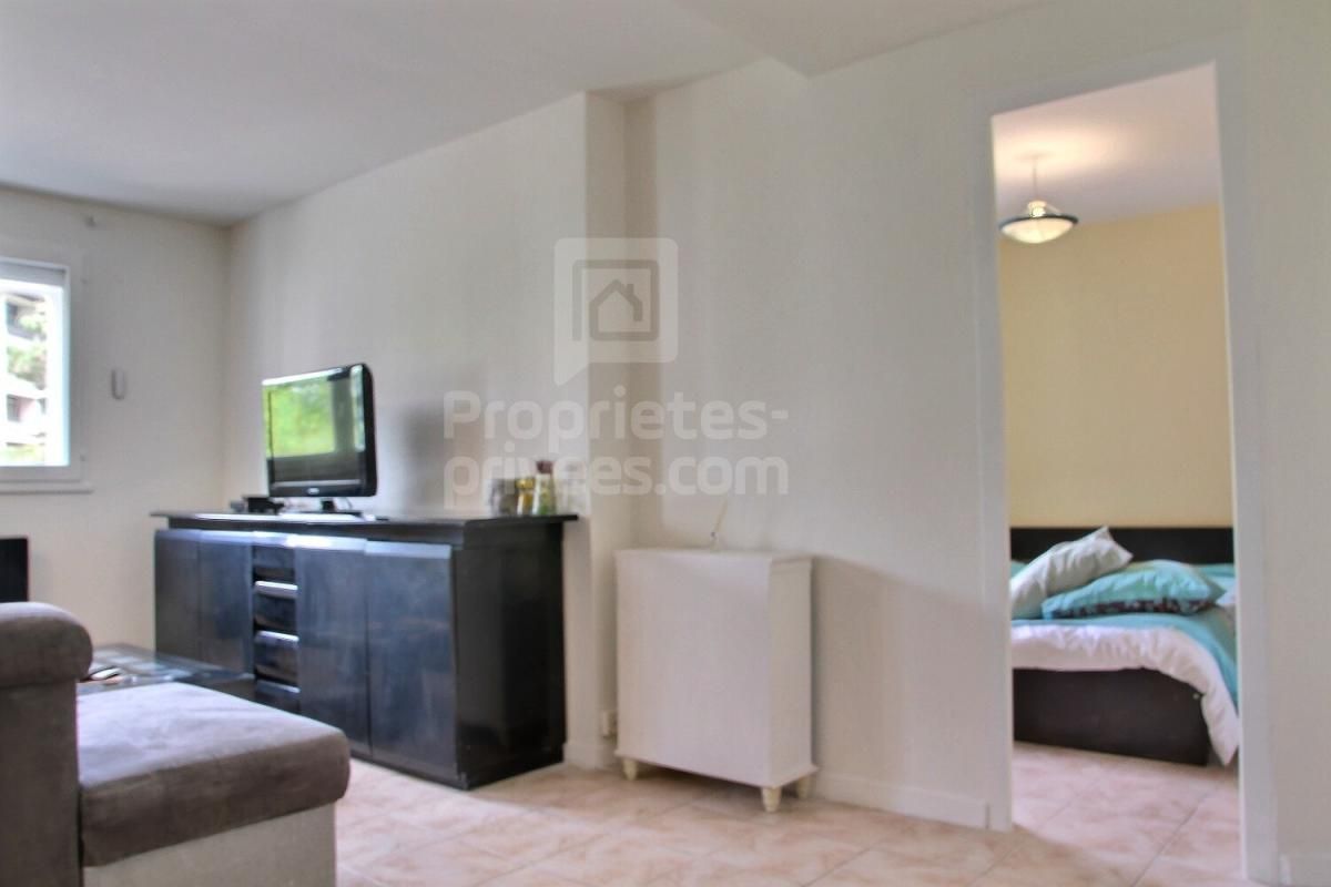 ANNECY Appartement-2 pièces -47m2, 1 chambre, stationnement aisé 3