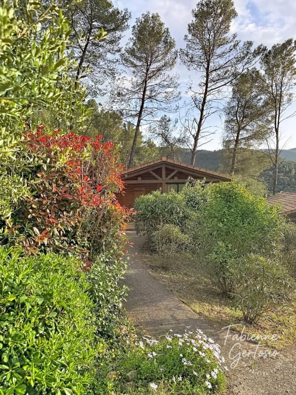 SOLLIES-TOUCAS Solliès-Toucas! Cottage T 3  dans résidence de vacances avec pisicine 2