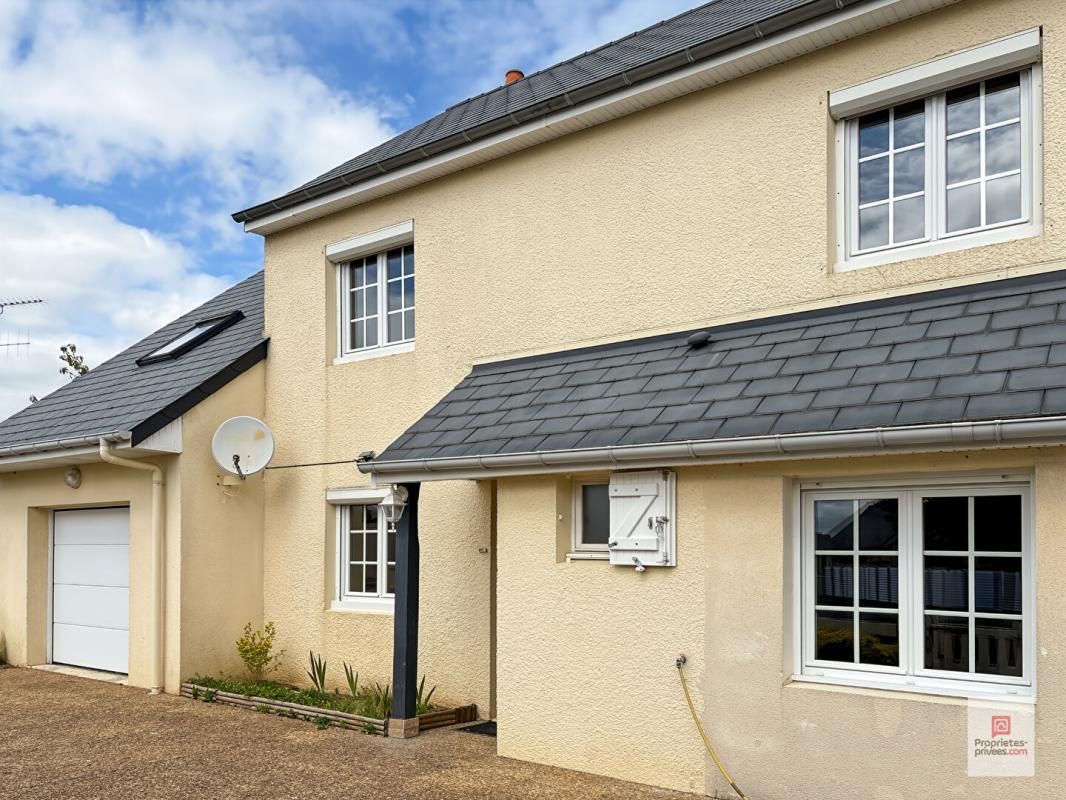 PRECIGNE Maison Precigne 8 pièce(s) 125.67 m2 2