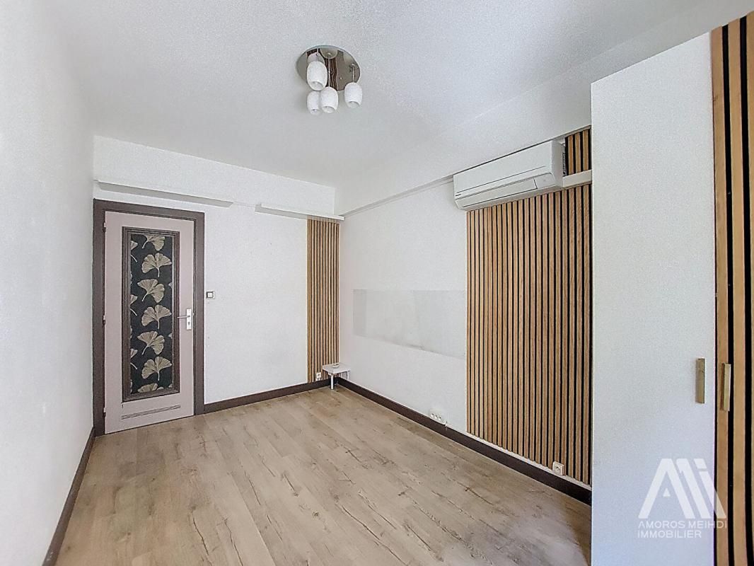 TOULON Appartement Toulon 3 pièce(s) 45 m2 3