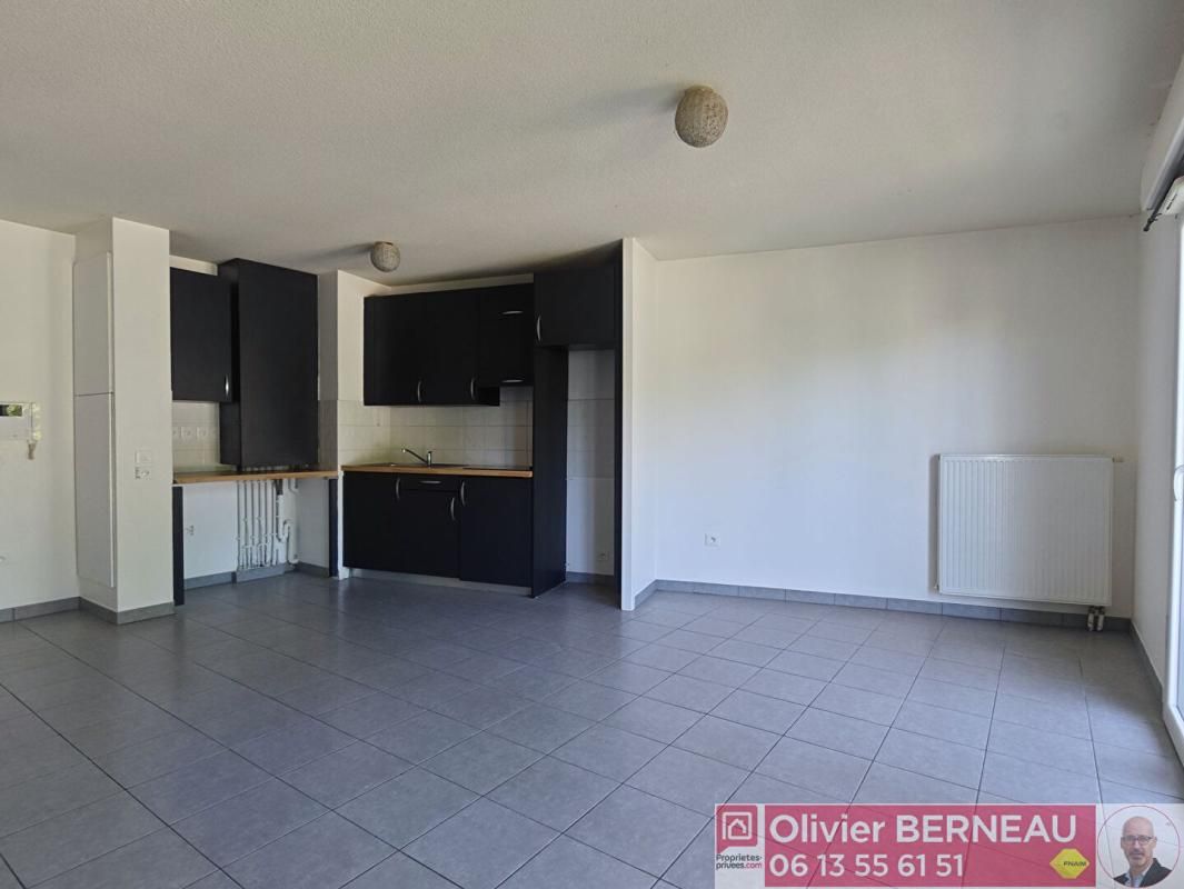 BASSUSSARRY Appartement Bassussarry 2 pièce(s) 46 m2 avec balcon + parking 4