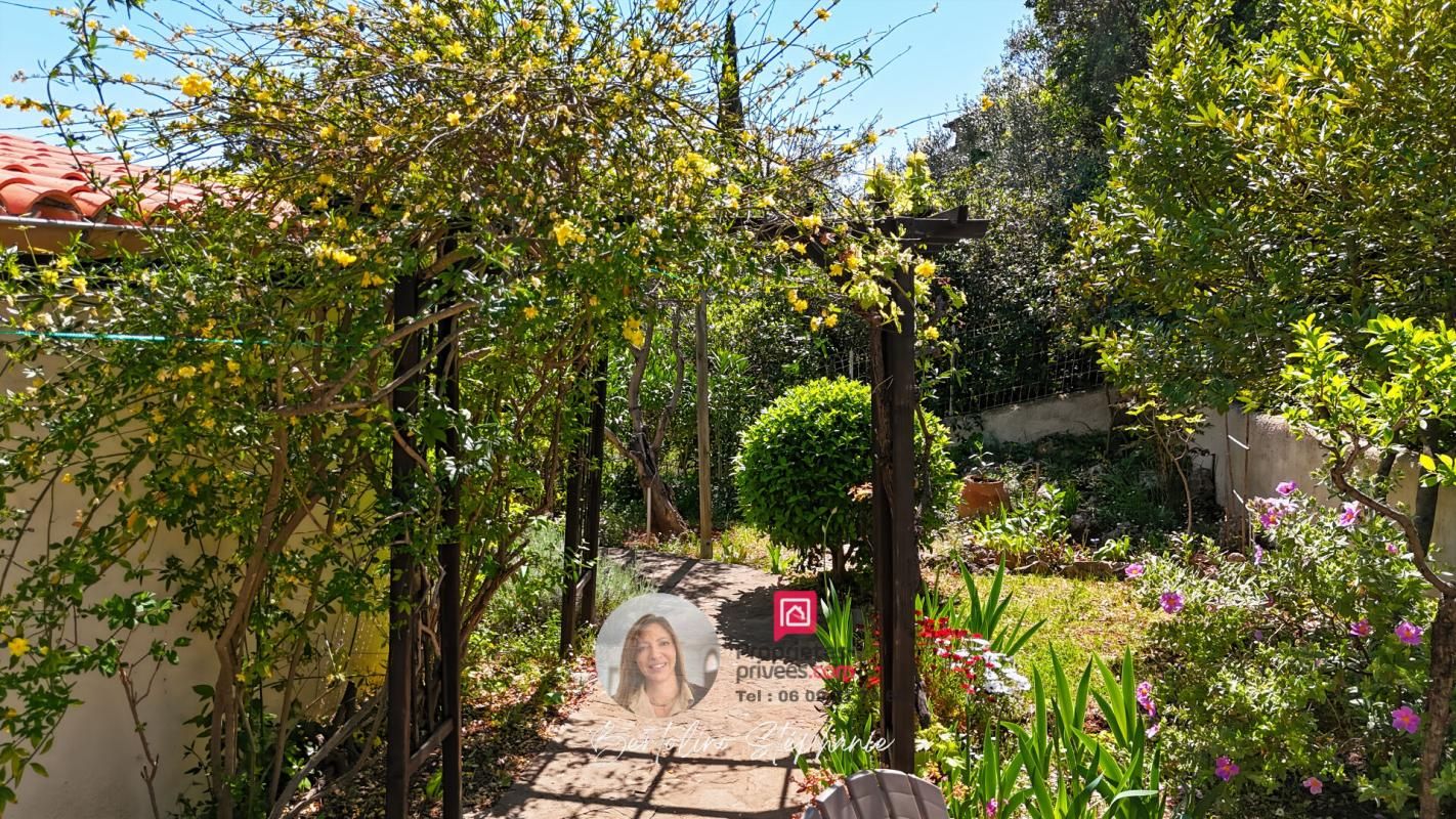 TRANS-EN-PROVENCE Maison Trans En Provence 5 pièces-  129 m2 - terrain 600 m2 4