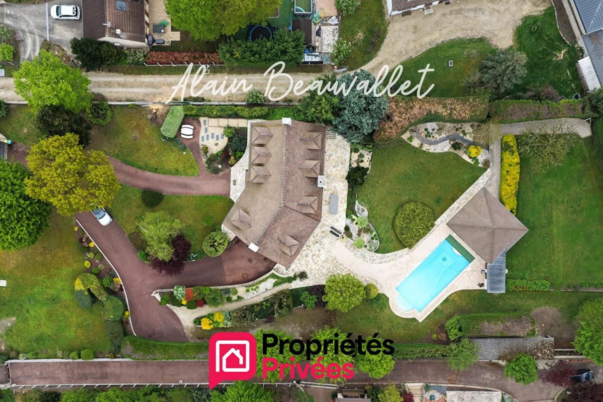 BOISSY-SOUS-SAINT-YON la bourgeoise 1