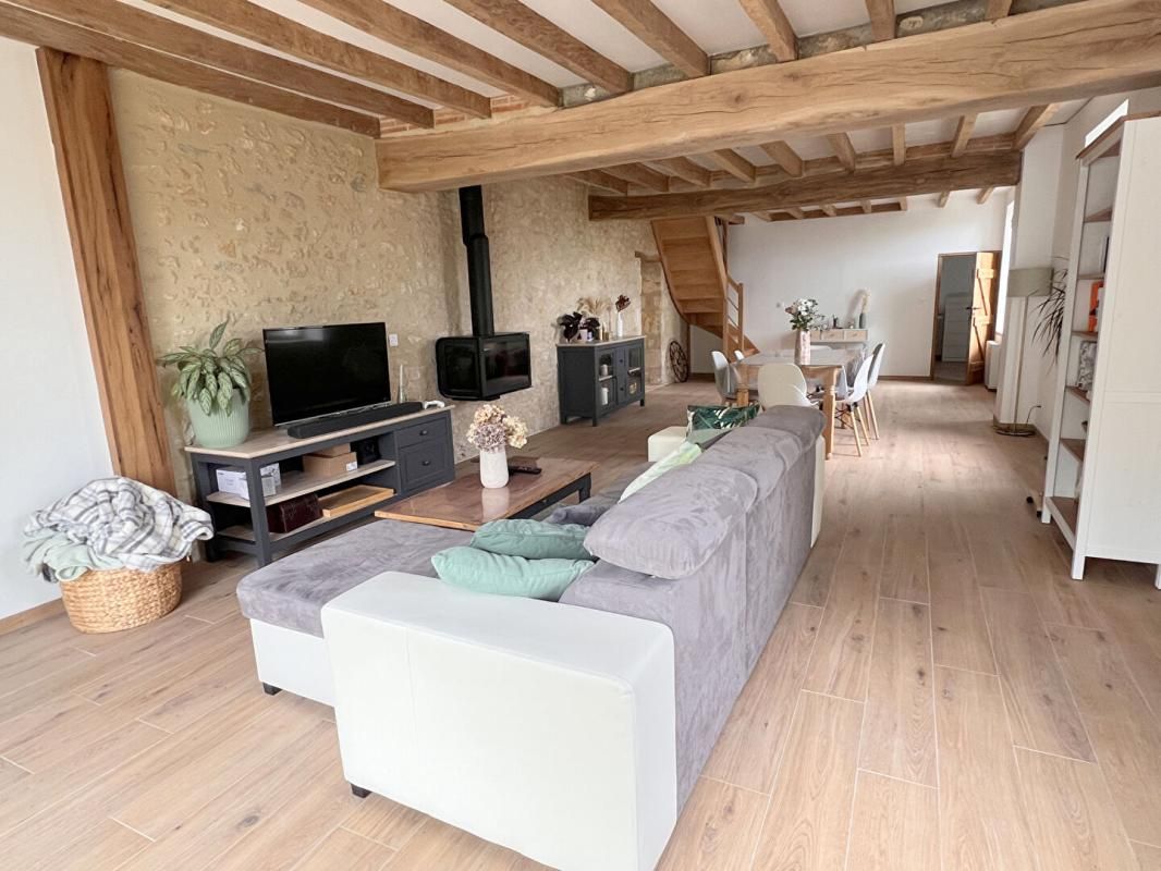 CHEMIRE-LE-GAUDIN Maison - Chemire Le Gaudin - 5 pièces - 170 m² 2